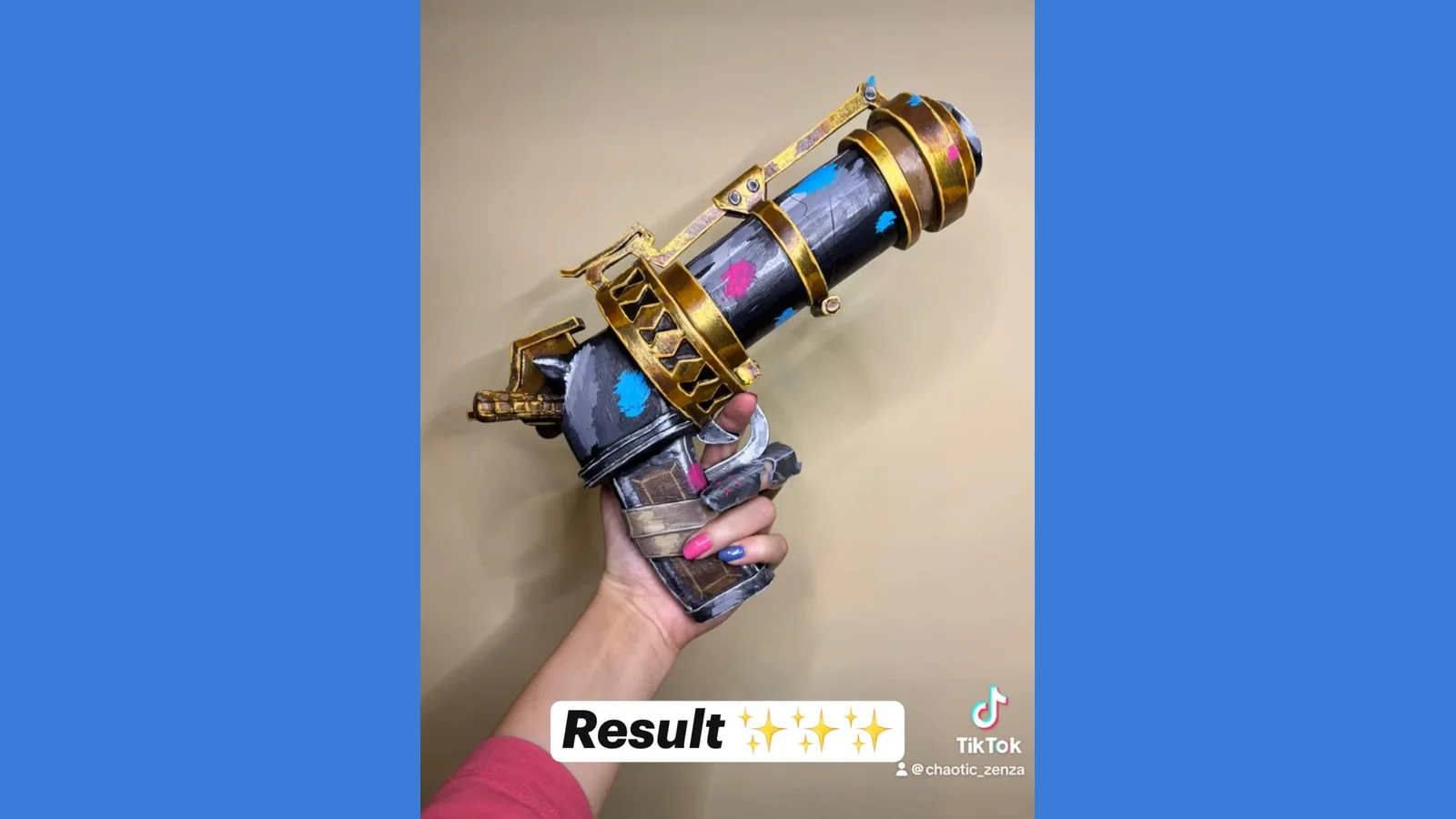 Jinx cosplay build from Arcane