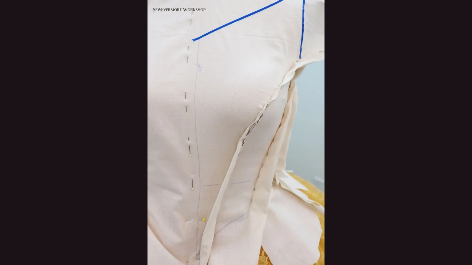 Sandrone (The Marionettist) cosplay build from Genshin Impact