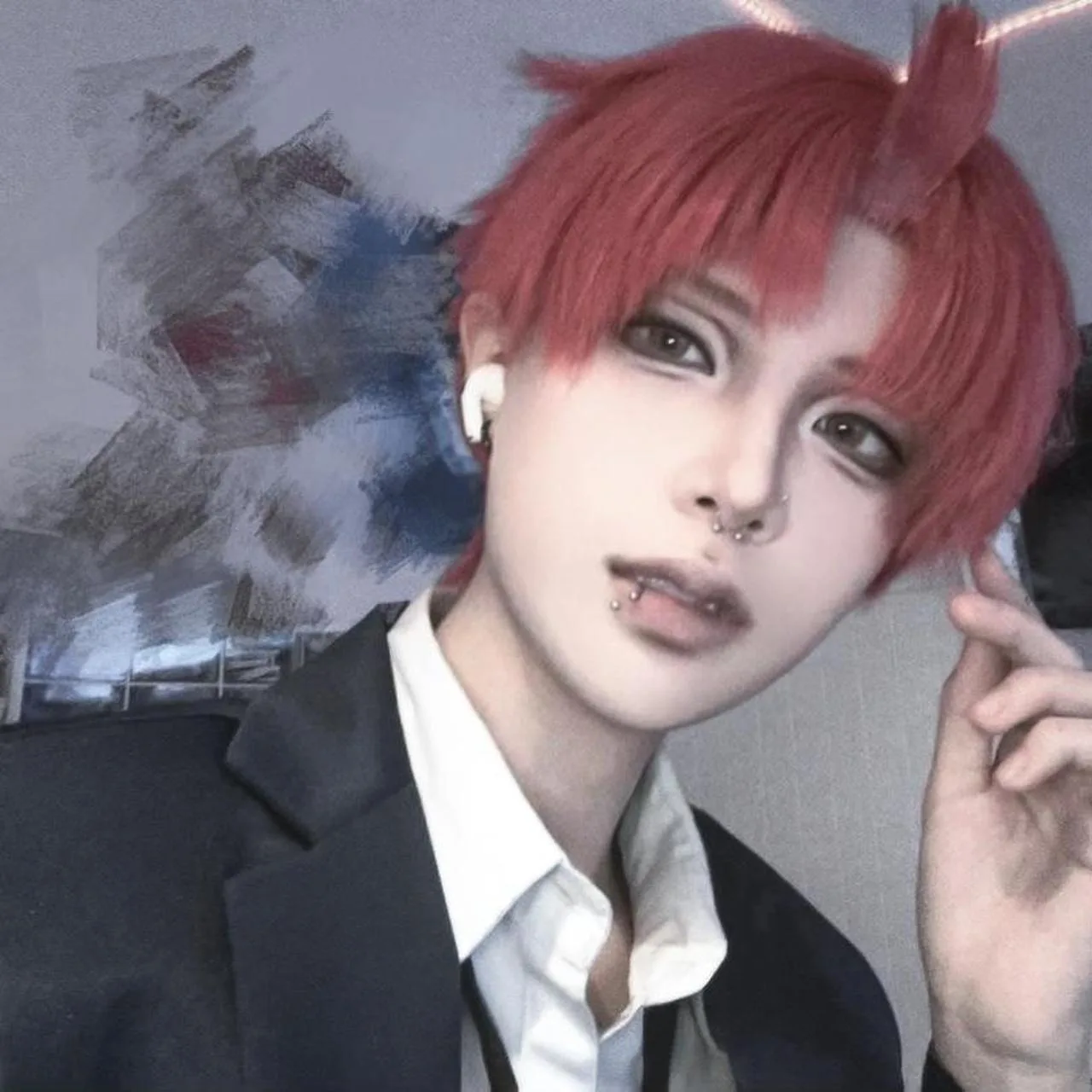 Jiji Dandadan cosplay reference
