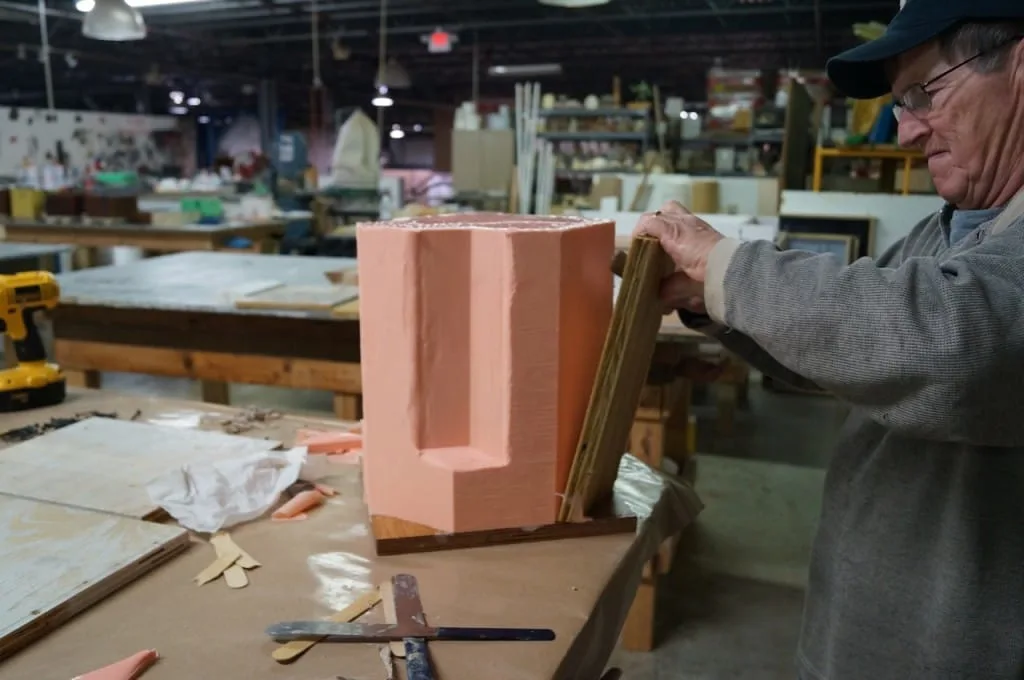 mold box construction clay wall parting line setup reference