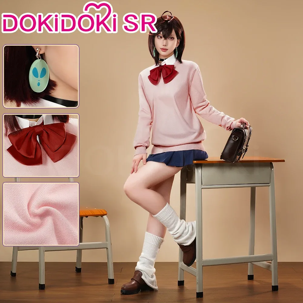 Momo Ayase Dandadan cosplay reference