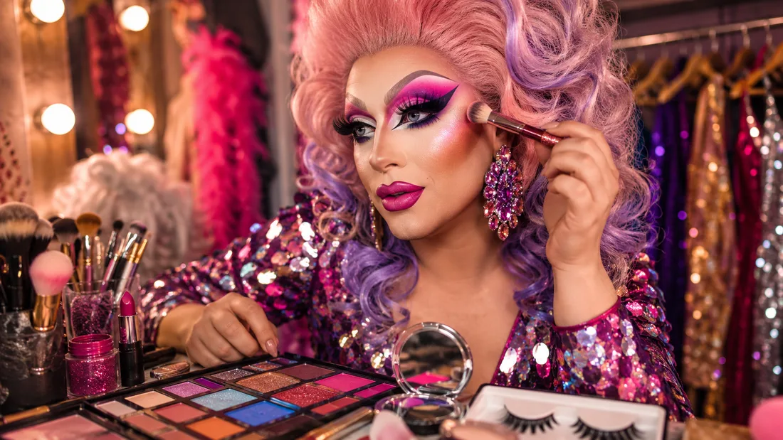 stage makeup drag queen tutorial contouring highlight reference