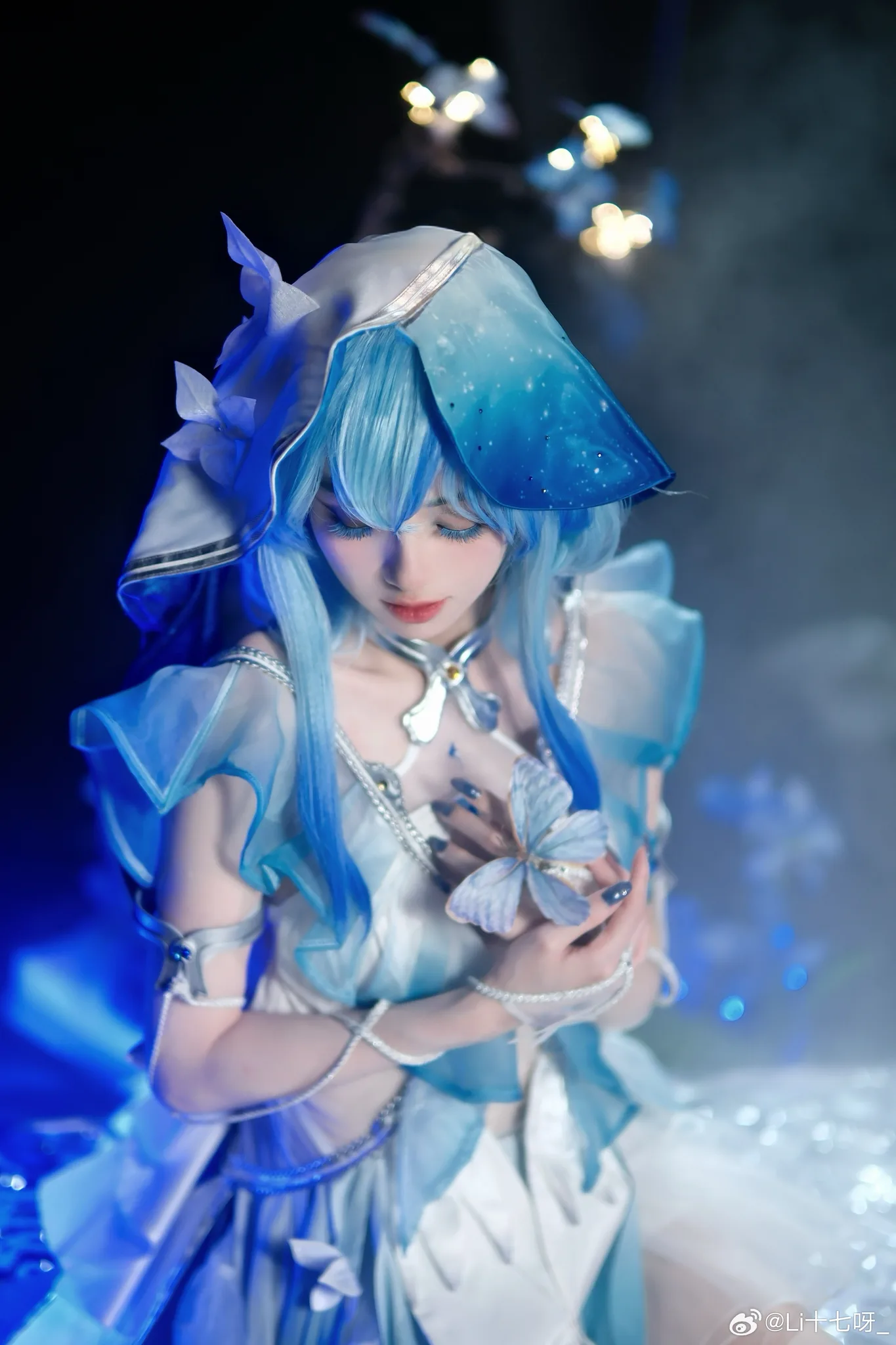 Shorekeeper Wuthering Waves cosplay reference