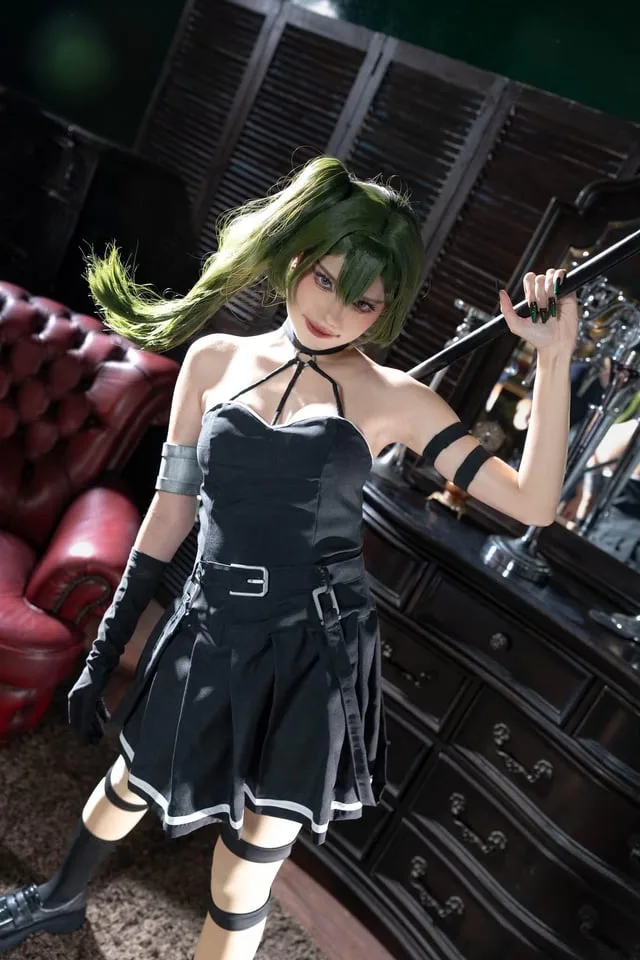 Ubel Frieren cosplay full costume reference